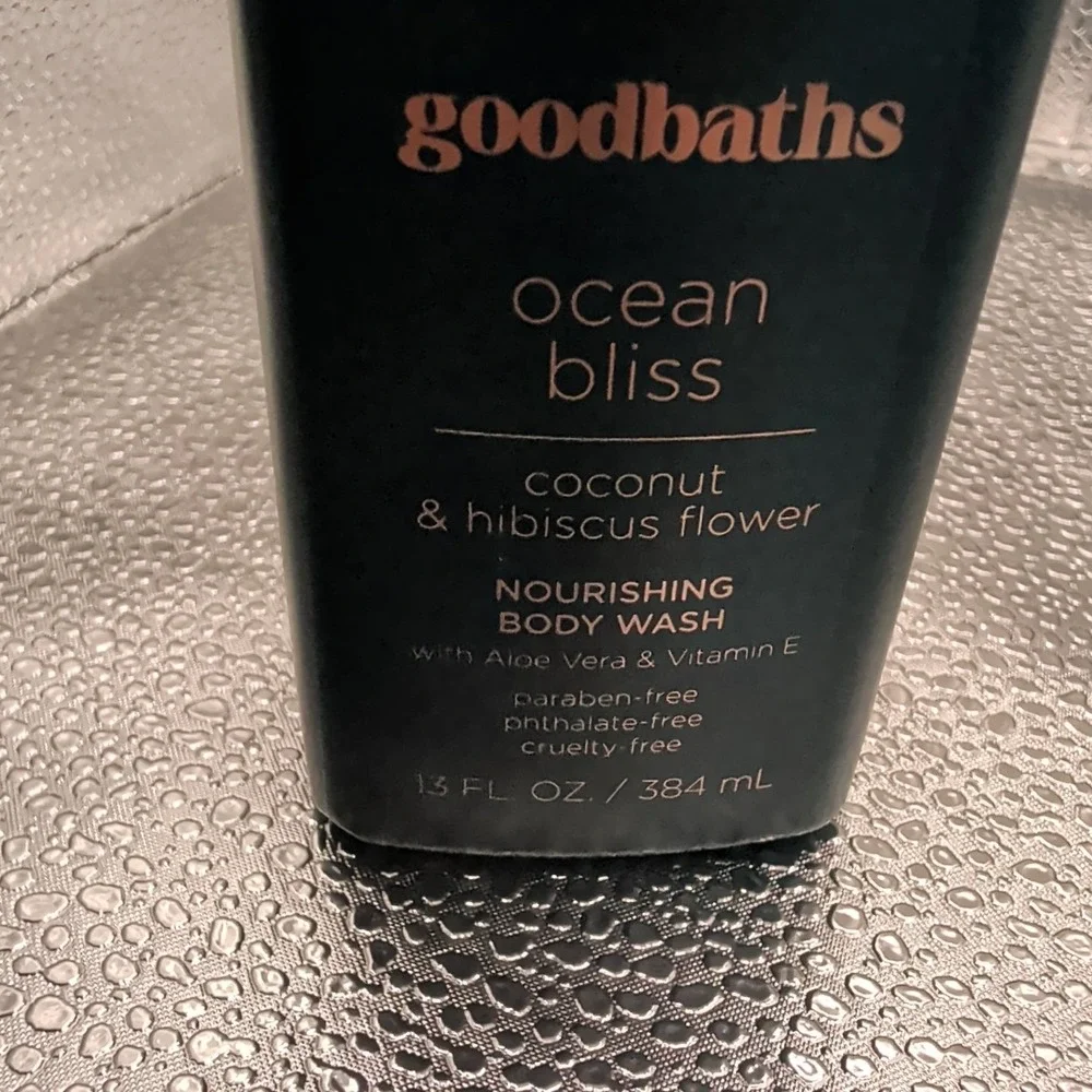Goodbaths Ocean Bliss Coconut & Hibiscus Flower 13 Fl.‎ OZ Nourishing Body Wash